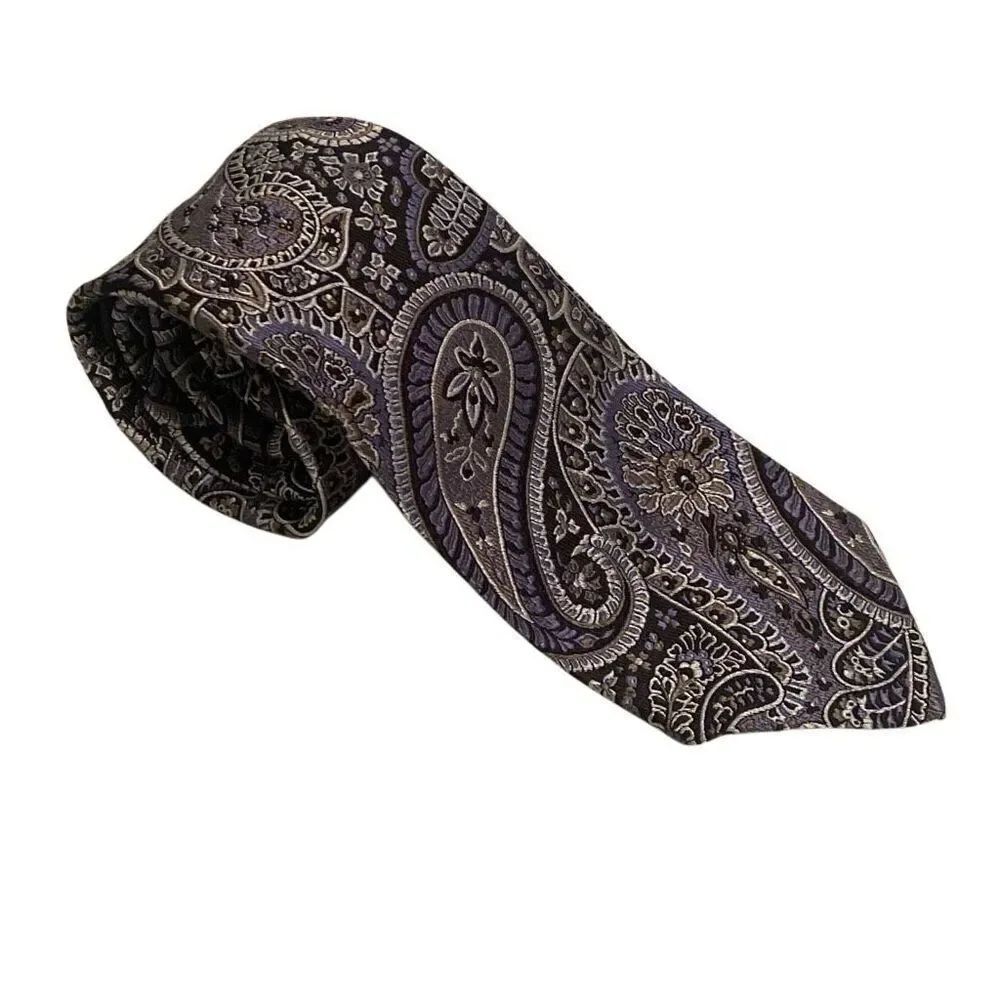 Robert Talbott Tie Seven Fold Blue Black Paisley 100% Silk 5/40 Hand Sewn Italy